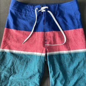 Old Navy Boys swim trunks-multicolor. Size 28.